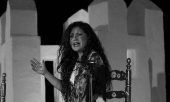 Esperanza Garrido al Cante en Esperanza Garrido