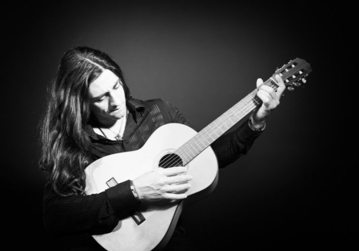 Imagen principal del artículo Media granaína: el cante que abre el alma de Granada